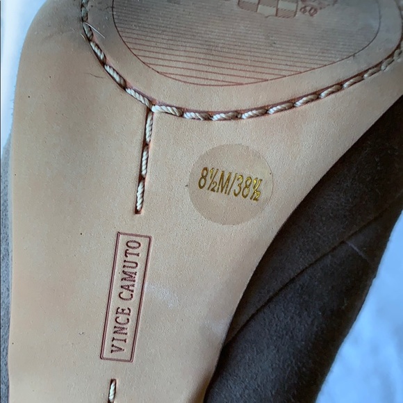 Vince Camuto suede strappy sandals - Picture 9 of 10